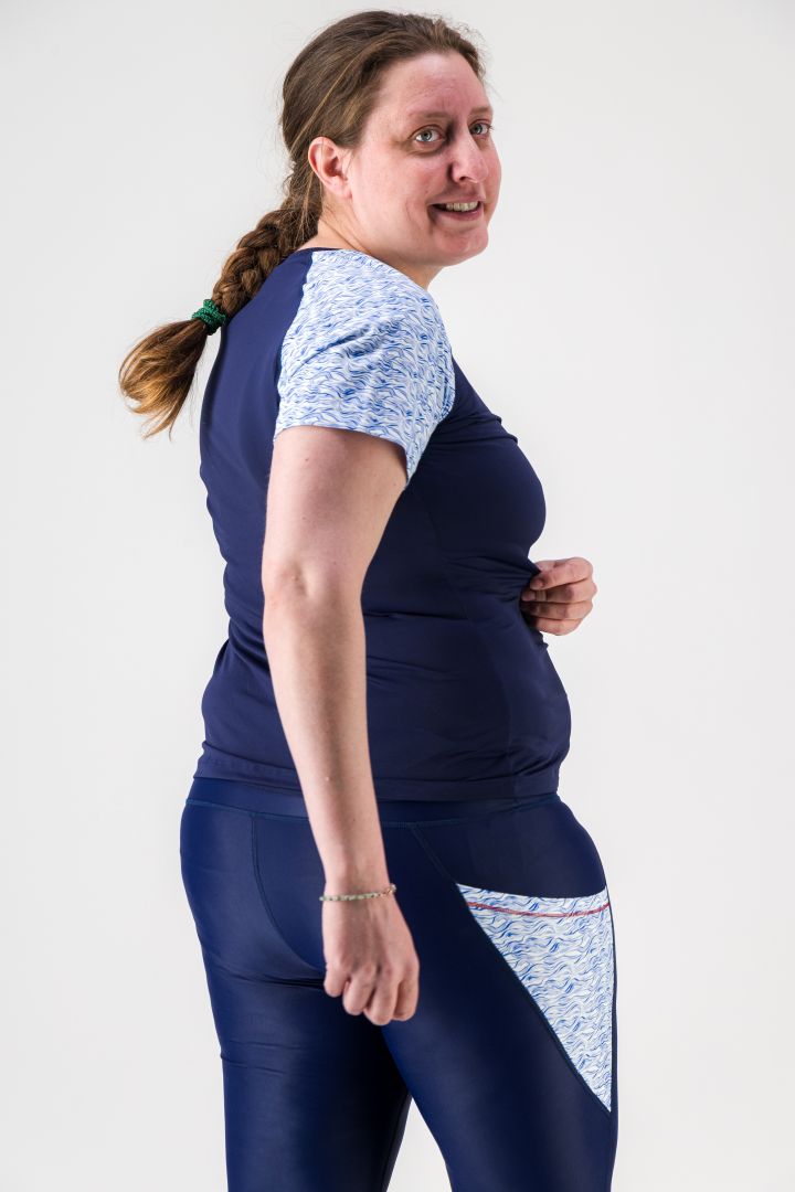 T shirt sport femme col V "Nouvelle Vague" - Technique, féminin et recyclé, écoresponsable gayaskin