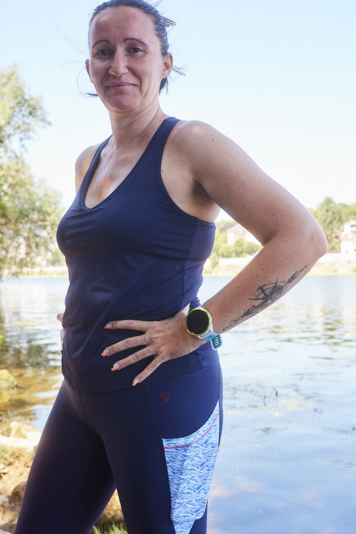 Débardeur avec brassière intégrée "L'Indépendante" -  pratique respirant et stylé, écoresponsable